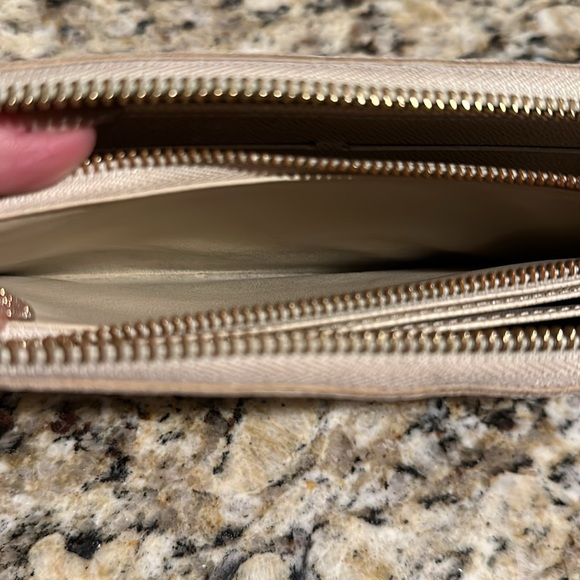 Louis Vuitton Damier Azur Zippy Wallet - Picture 10 of 10